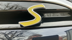 MINI Hatchback 135kW Cooper S Level 3 33kWh 3dr Auto Electric Hatchback